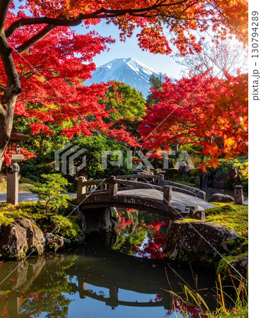 【AI生成画像】富士山と日本庭園のコラボ 130794289