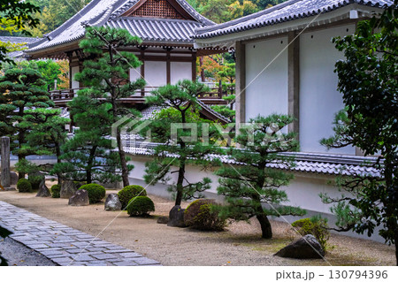 臨済宗最初の専門道場八幡市の達磨堂円福寺 130794396