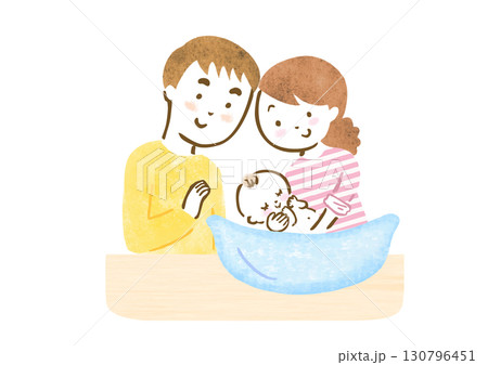 赤ちゃんを沐浴させている夫婦の手描きイラスト 130796451
