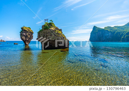 えびす岩と大黒岩 夏 余市 えびす岩と大黒岩 夏 余市 130796463