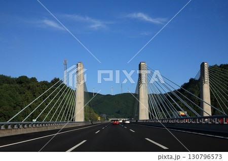 都田川橋・新東名高速【静岡県浜松市】 都田川橋・新東名高速【静岡県浜松市】 130796573