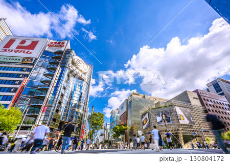 日本の東京都市景観9月7日。観光客らで賑わう数寄屋橋交差点やソニーパークなどを望む 日本の東京都市景観9月7日。観光客らで賑わう数寄屋橋交差点やソニーパークなどを望む 130804172