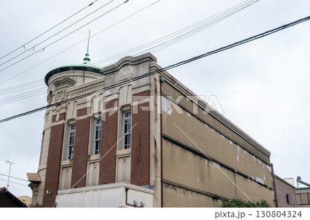 日本の兵庫県姫路市網干区の古くてとても美しい建物 130804324