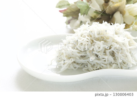 釜揚げしらす 130806403