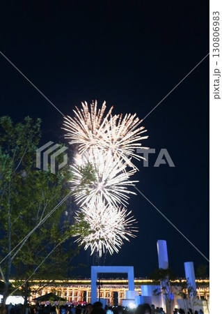 大阪・関西万博(EXPO2025)の花火 130806983