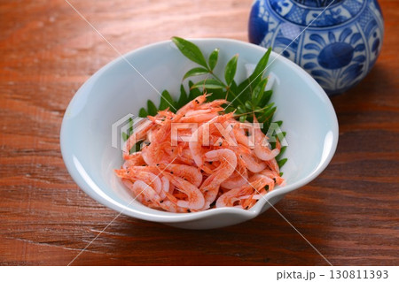 国産の釜揚げ桜えび。 国産の釜揚げ桜えび。 130811393