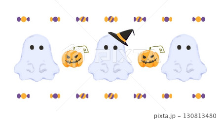 白背景のかわいいハロウィンのゴーストとかぼちゃのイラスト 130813480
