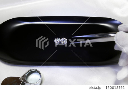 宝石鑑定　ダイヤモンド　イメージ 130818361