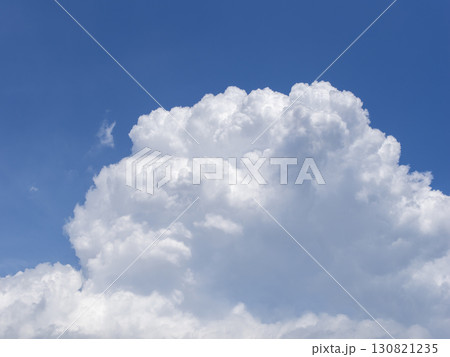 青空に立ち昇る積乱雲 青空に立ち昇る積乱雲 130821235