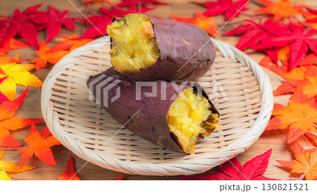 紅葉と焼き芋 (シルクスイート) 紅葉と焼き芋 (シルクスイート) 130821521