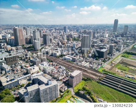 空撮「埼玉県」荒川河川敷から川口市中心街を撮影 空撮「埼玉県」荒川河川敷から川口市中心街を撮影 130824210
