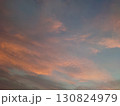赤く染まる雲 130824979