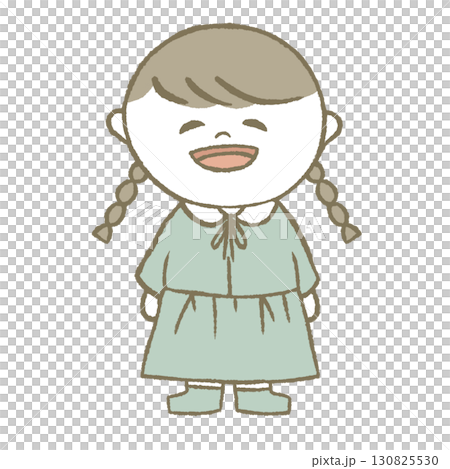 ワンピースを着た女の子　三つ編み 130825530