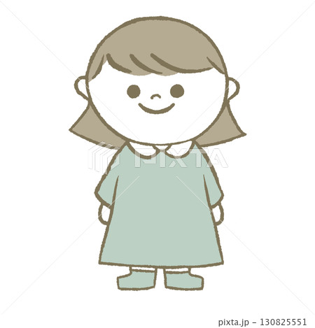 ワンピースを着た女の子 ワンピースを着た女の子 130825551