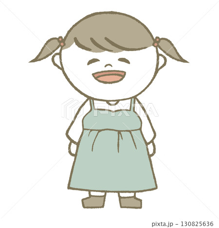 ワンピースを着た女の子 130825636