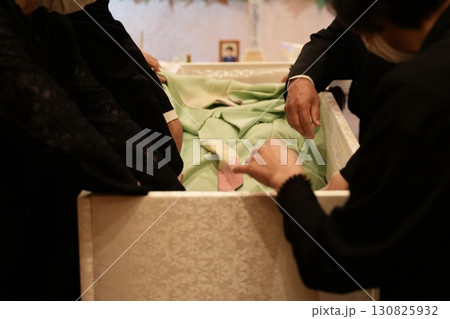 お別れの儀 130825932