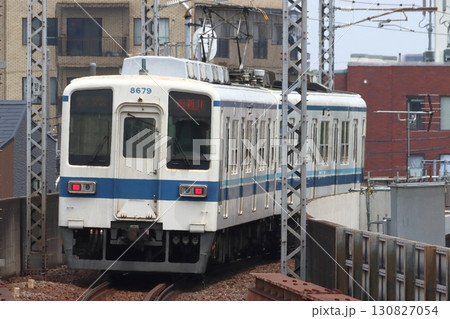 ［TS］東武大師線8000系電車（ワンマン運転：西新井⇔大師前） 130827054