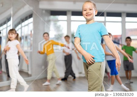 Group of children dancing contemporary dance 130828320