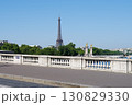 コンコルド橋からのエッフェル塔 130829330