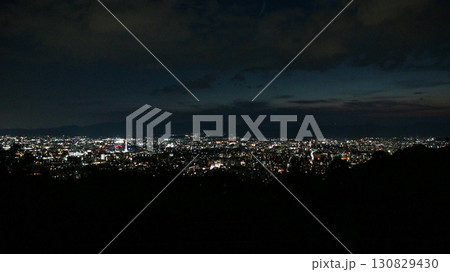 東山山頂から見た京都の夜景 東山山頂から見た京都の夜景 130829430