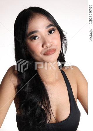 美しい女性 130829796