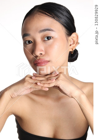 美しい女性 130829929