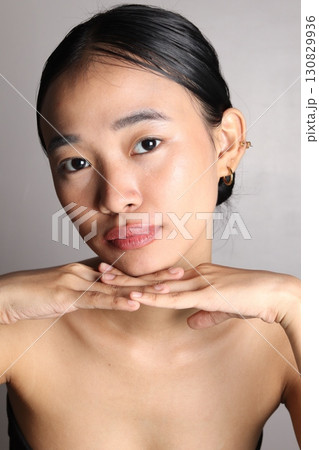 美しい女性 130829936
