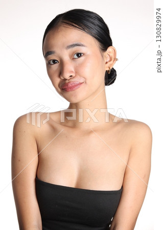 美しい女性 130829974