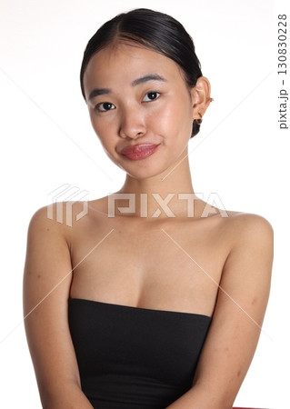 美しい女性 130830228