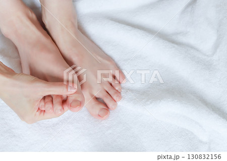 足の指 フットケア 足の指 フットケア 130832156