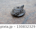 茶釜の置物横構図一 130832329