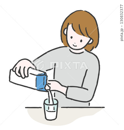 牛乳を注ぐ女性 牛乳を注ぐ女性 130832377