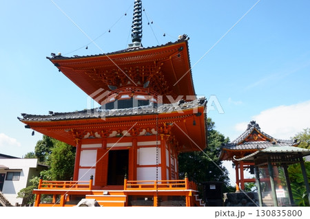 重要文化財　龍泉寺　多宝塔と鐘楼堂 130835800