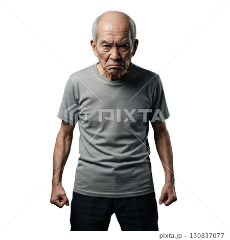 怒っているおじいさん 130837077