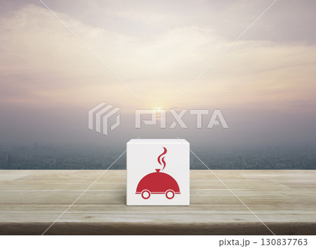 Business food delivery online concept 130837763