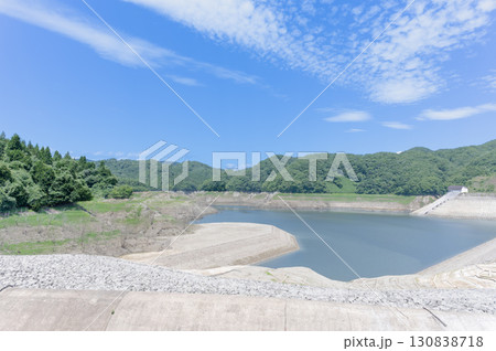 渇水した二ツ石ダム 130838718