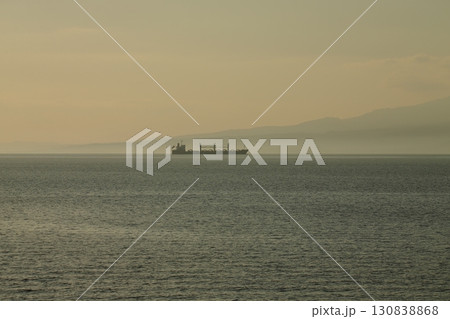 荒尾市　有明海　海岸　元旦の夕暮れ、 130838868