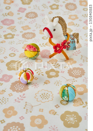 お正月 午年イメージ お正月 午年イメージ 130840883