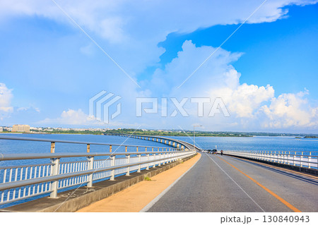 宮古島 伊良部大橋のドライブ（9月） 130840943