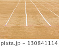運動場の白い線 130841114