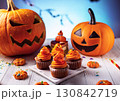 ハロウィンのかぼちゃとお菓子 130842719