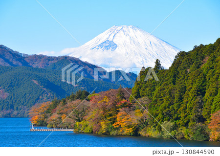 秋　元箱根　芦ノ湖　富士山 130844590