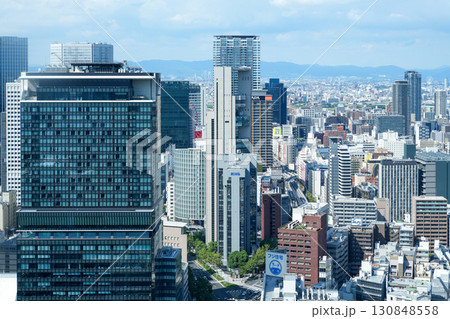 淀屋橋の高層ビルから望む御堂筋、中之島周辺(2025年9月日中撮影) 淀屋橋の高層ビルから望む御堂筋、中之島周辺(2025年9月日中撮影) 130848558