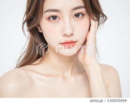 美しい女性のビューティーポートレート 130850894