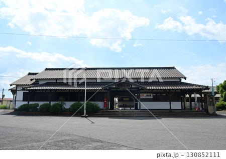 一身田駅(いしんでんえき)紀勢本線の駅舎 一身田駅(いしんでんえき)紀勢本線の駅舎 130852111