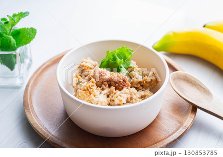 焼きたらこを乗せたオートミールの米化 焼きたらこを乗せたオートミールの米化 130853785