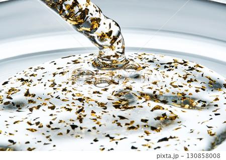 Pipette with 24k gold serum. The texture. 130858008