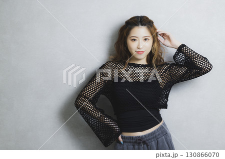 ダンサーの女性  130866070