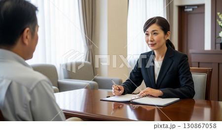 中高年男性から相談を受けるプランナー 司法書士・税理士・ソーシャルワーカー・社会福祉士 婚活 中高年男性から相談を受けるプランナー 司法書士・税理士・ソーシャルワーカー・社会福祉士 婚活 130867058