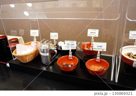 和食のビュッフェ 和食のビュッフェ 130869321